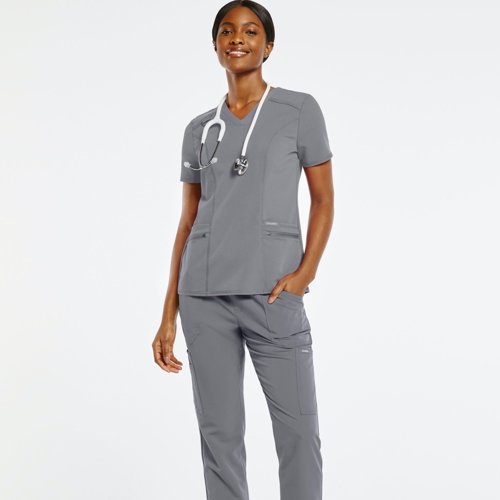 JAANUU Women's 4-Pocket D-Ring Top